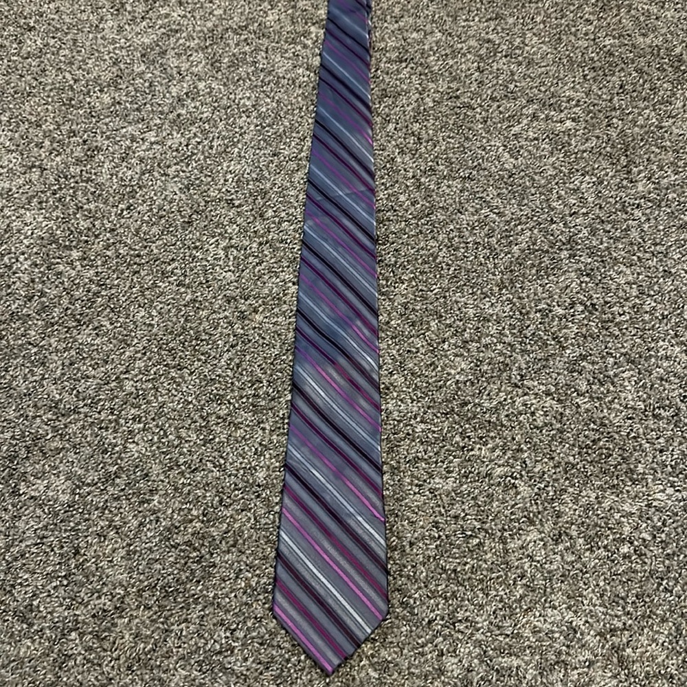 Calvin Klein Men’s Silk Tie